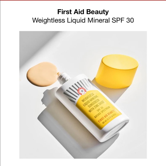 First Aid Beauty Weightless Liquid Mineral SPF 30 - Picture 4 of 7